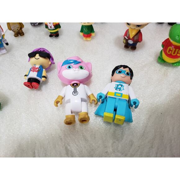 Lot Of 20 Ryans World Lego Figures Loose mixed mystery toy review mini - Picture 5 of 11